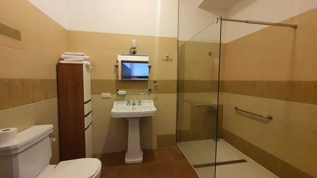 Łazienka z kabiną prysznicową
